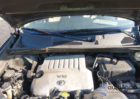 2010 Toyota Highlander Base V6 из США, поврежденный, VIN 5TDBK3EH3AS025766